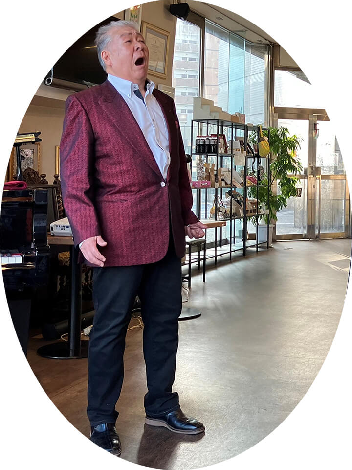 イベントの様子1「囚われの旅人」ミニコンサート